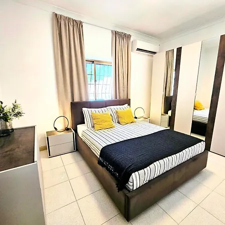 別荘 Peaceful Escape With Private Pool