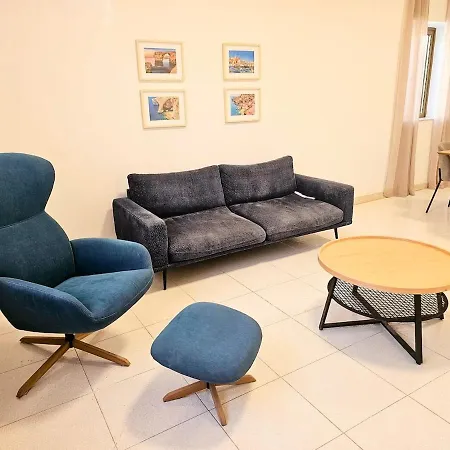 Peaceful Escape With Private Pool 別荘 メーリッハ