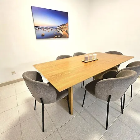 Peaceful Escape With Private Pool 펜션 멜리에하