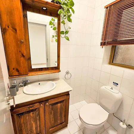 Peaceful Escape With Private Pool Holiday home