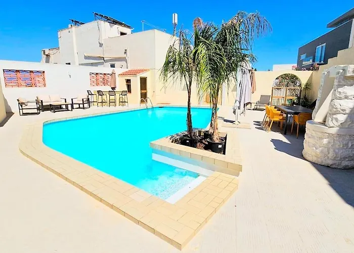 Peaceful Escape With Private Pool 펜션 멜리에하