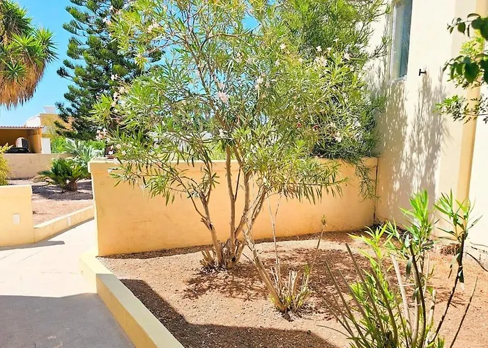 Peaceful Escape With Private Pool * 멜리에하